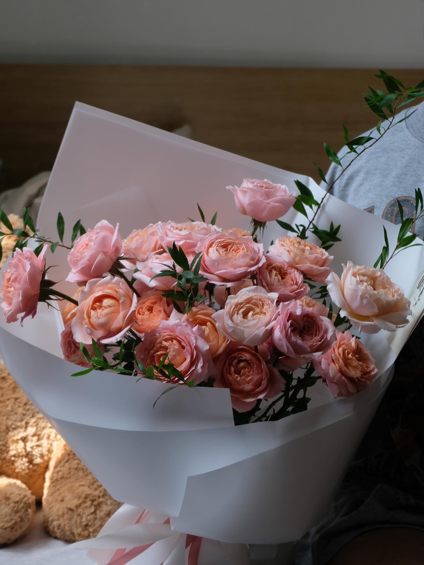 Bó hoa hồng trắng